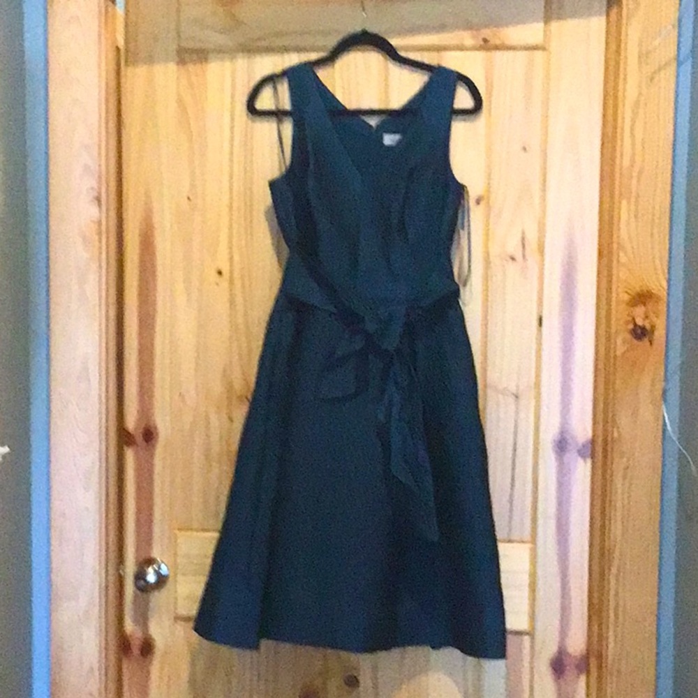 Beautiful teal scrunched texture cocktail dress.